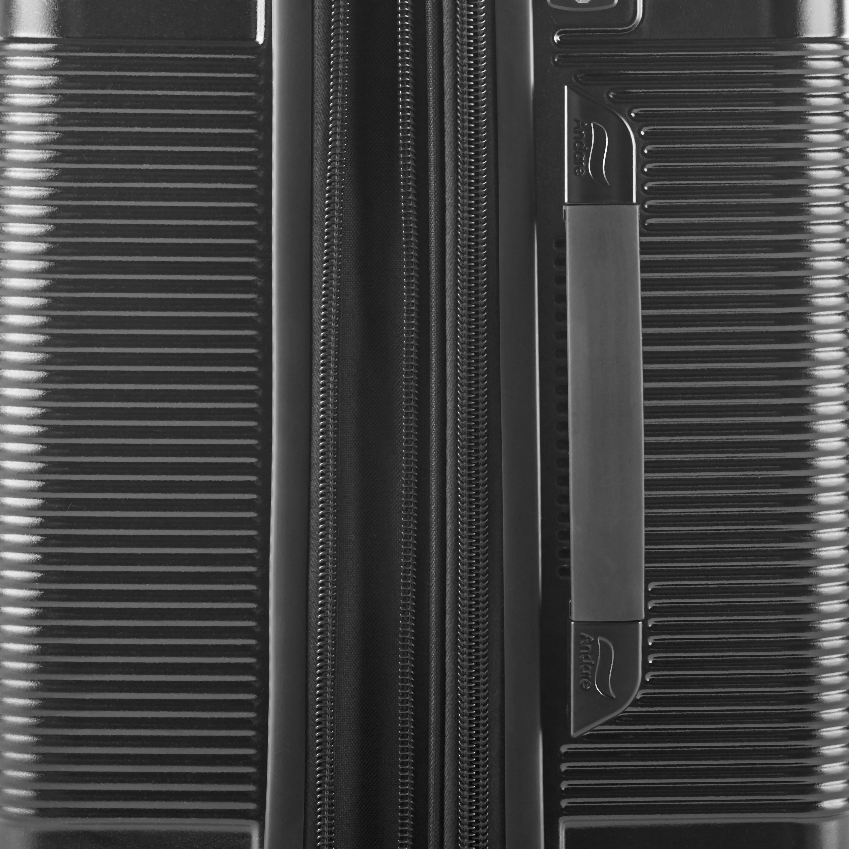 Andare Monte Carlo-3 20" Carry-on Exp. Hardside Spinner