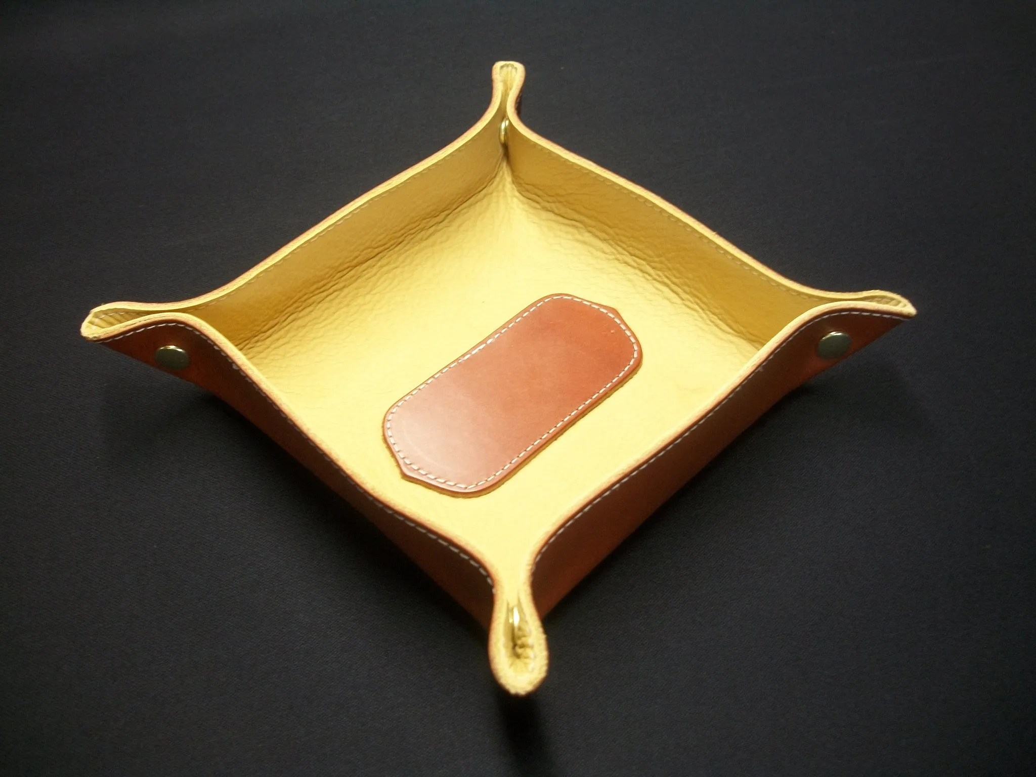 Catch All Valet Tray