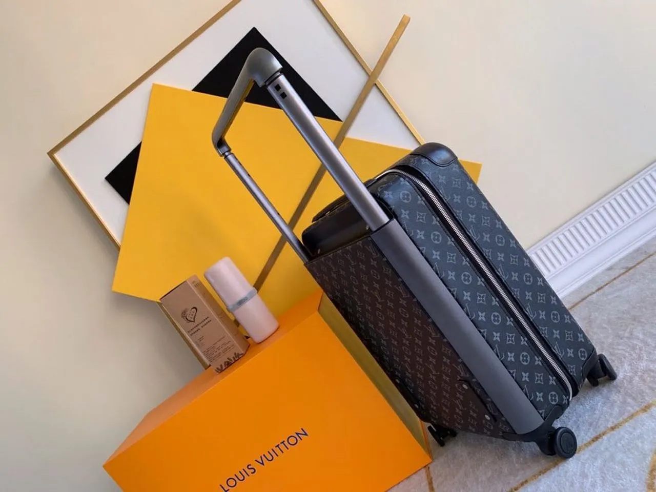 Louis Vuitton Horizon 55 Luggage Trolley Monogram Eclipse Canvas Spring/Summer 2019 Collection M23002 Black