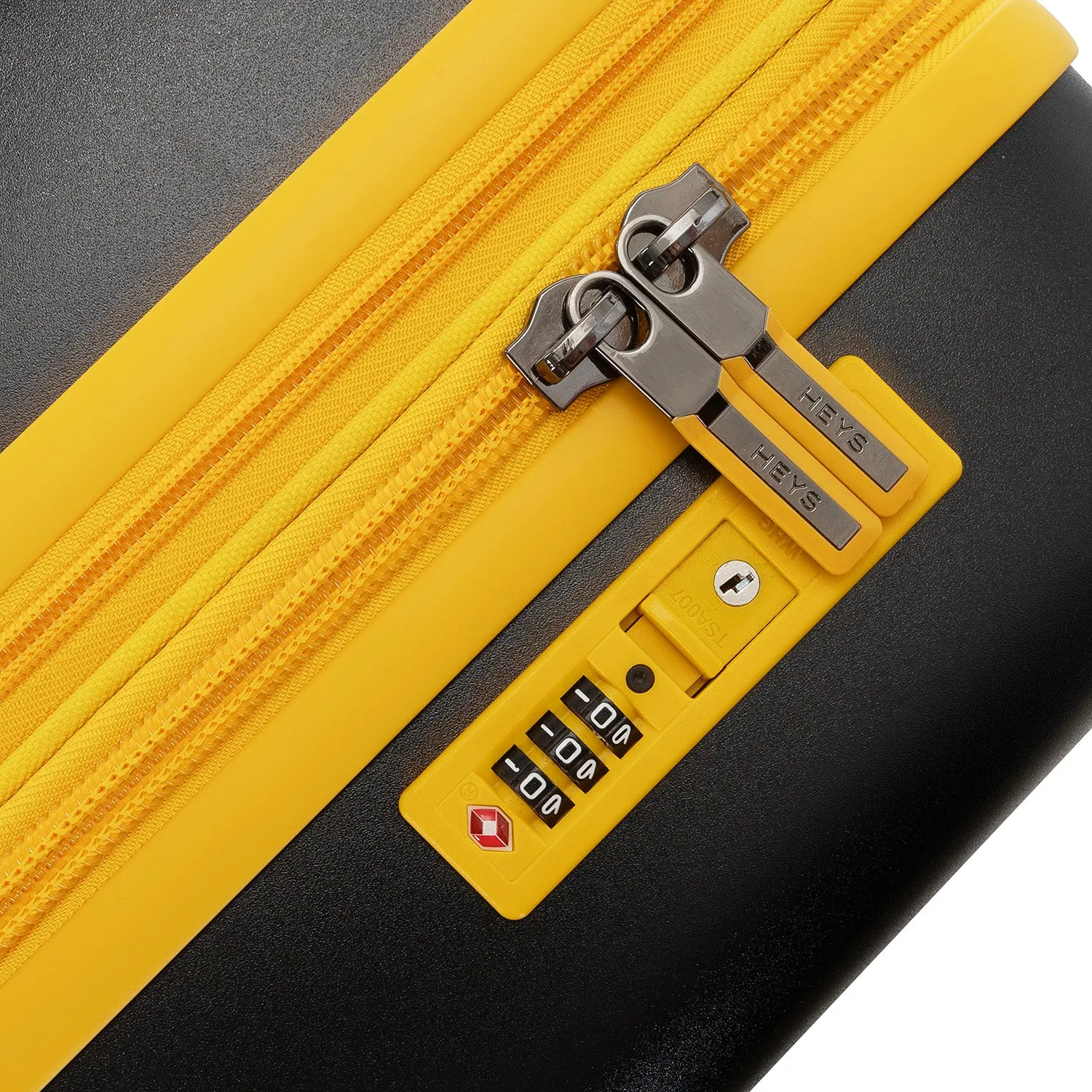 NHL  21" Luggage - Pittsburgh Penguins