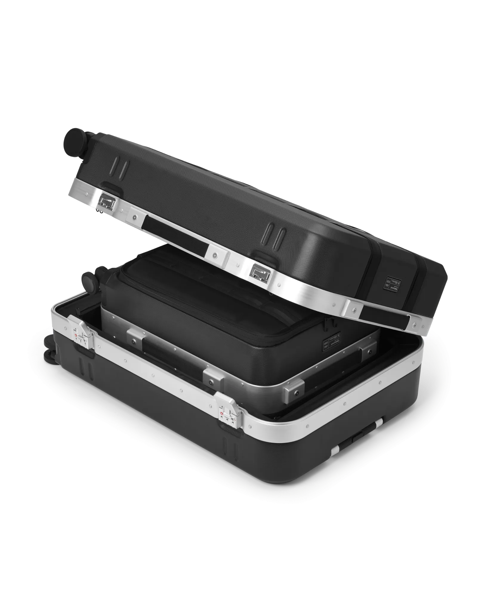 Ramverk Pro Carry-on Black Out