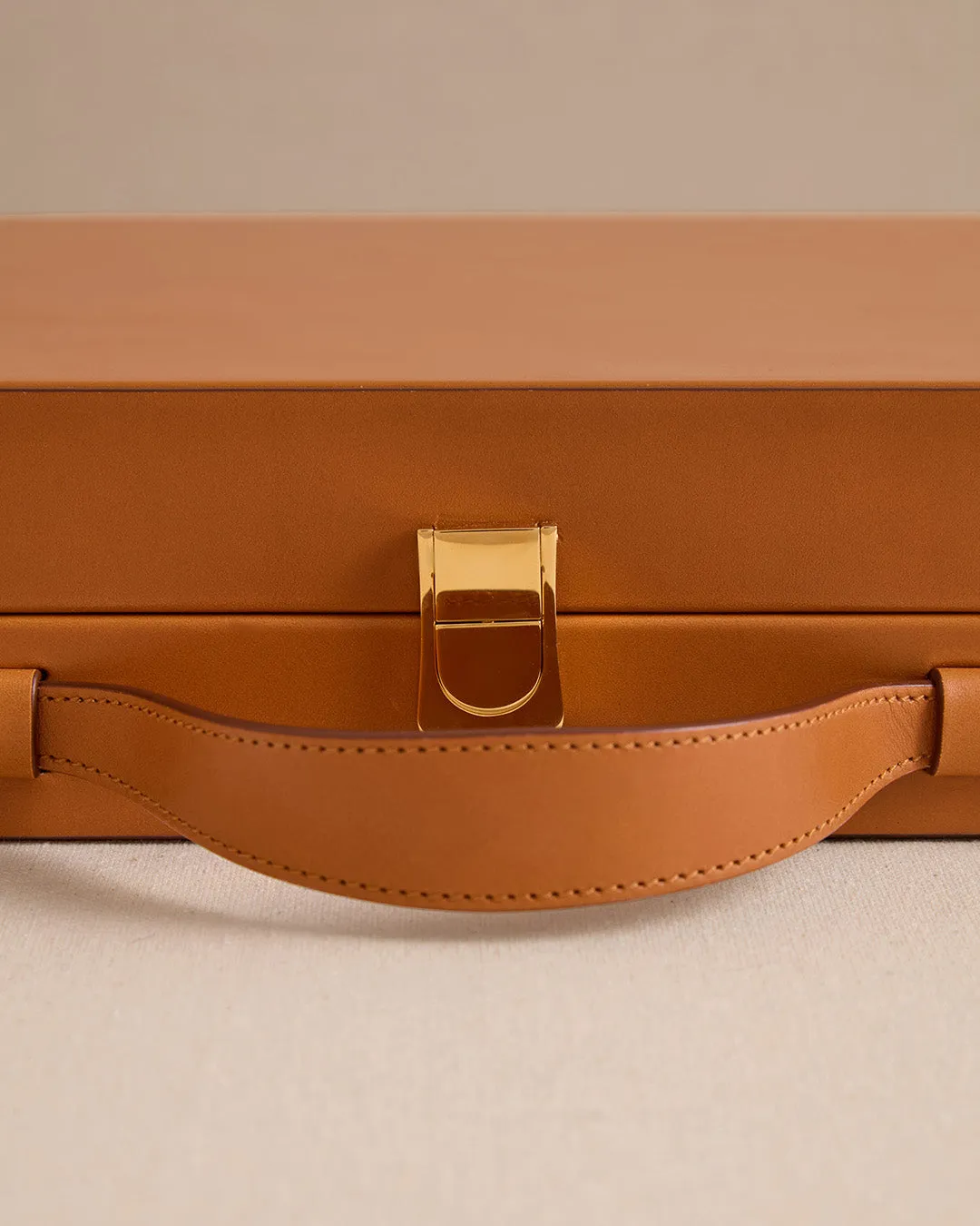 Rear Window Backgammon in Luggage
