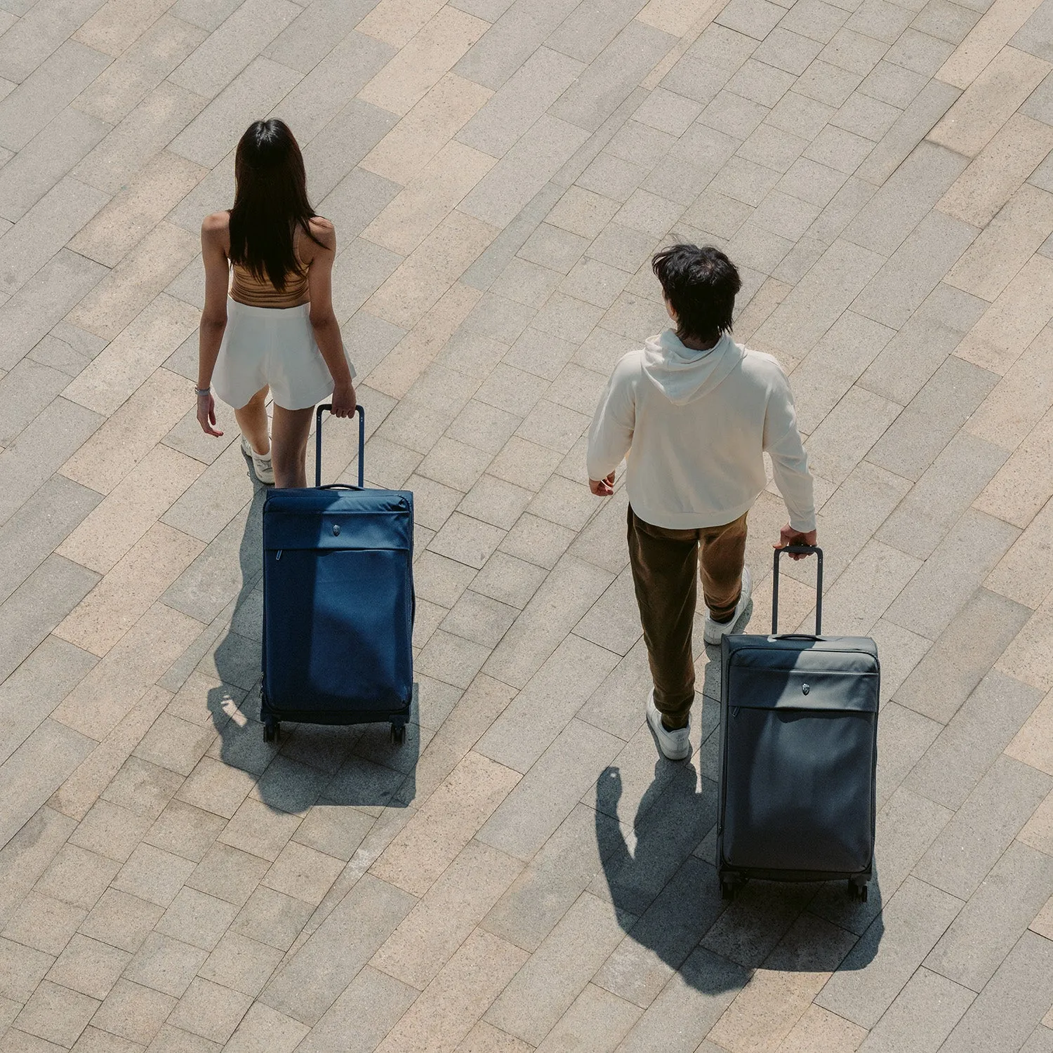 Xero Elite 2.0 26 Inch Luggage | World's Lightest Luggage